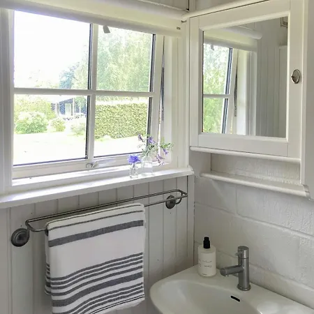 Semesterbostad House In Nature Close To The